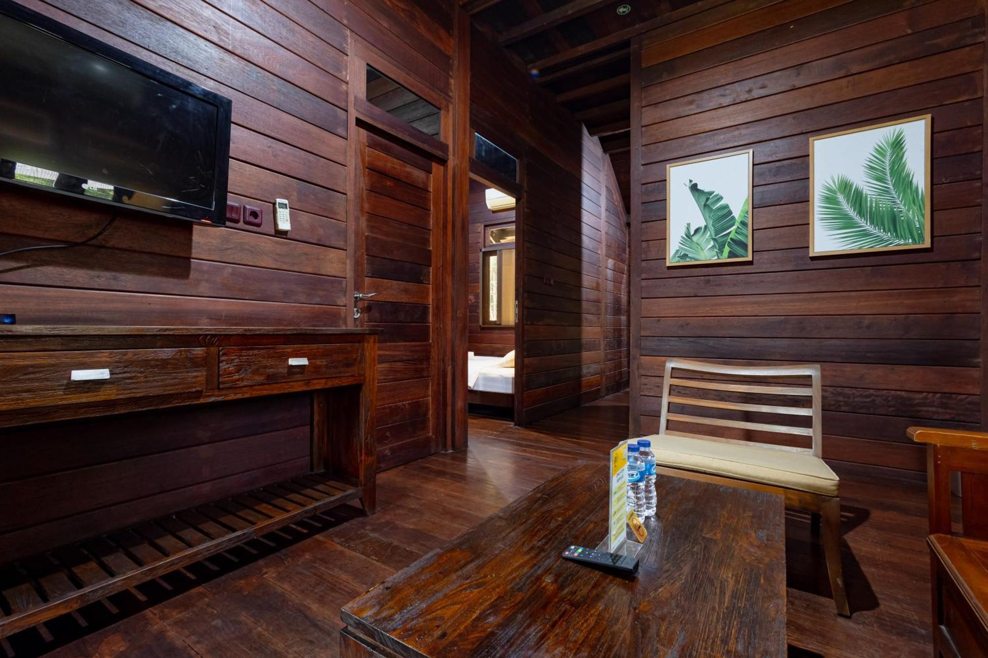 Reddoorz Resort @ Taman Wisata Mangrove Jacarta Exterior foto