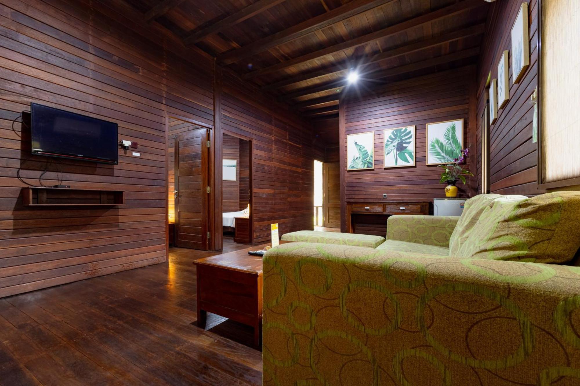 Reddoorz Resort @ Taman Wisata Mangrove Jacarta Exterior foto